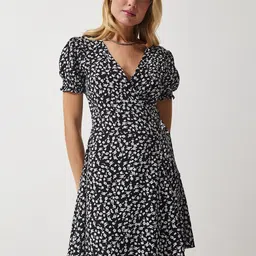 Happiness istanbul Floral Print Puff Sleeves A-Line Wrap Dress-image-15
