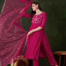 Sangria Women Floral Embroidered Kurta with Trousers & Dupatta-13