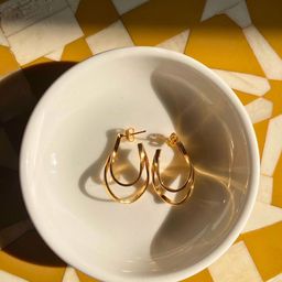 WEAVING HOMES Stainless Steel Gold-Plated Crescent Shaped Curvy Hoop Earrings-image-69