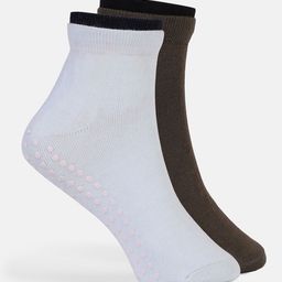 CULT Women Pack Of 2 Solid Anti-skid Yoga Socks-image-91