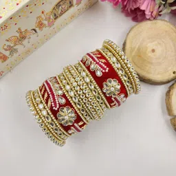 Wedding Chuda by Hitesh Bangles Set Of 14 Stone-Studded and Beaded Wedding Bangle Set image 2