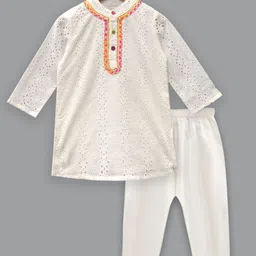 A.T.U.N. Boys Embroidered Regular Gotta Patti Pure Cotton Kurta with Pyjamas-10