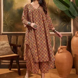 InWeave Women Floral Printed V-Neck Regular Pure Cotton Kurta with Palazzos-picture-34