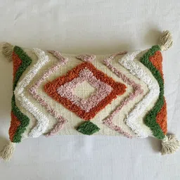 EXPORT HOUSE Off White & Green Set of 2 Geometric Square Cushion Covers image 5