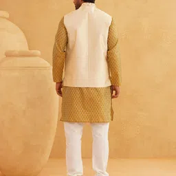 SOJANYA Men Regular Thread Work Kurta with Churidar image 3