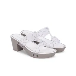 CLOG LONDON Textured Block Sandals image 5