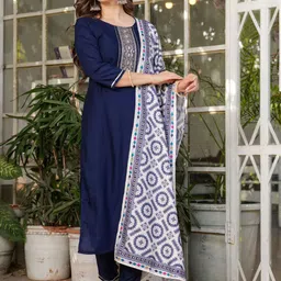KALINI Floral Yoke Design Sequinned Kurta With Trousers And Dupatta image 3