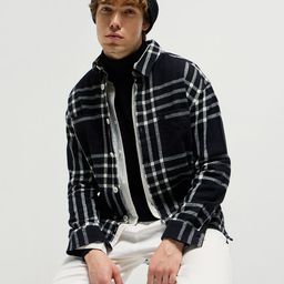 THE BEAR HOUSE Men Spread Collar Tartan Checked Cotton Relaxed Fit Casual Shirt-image-44
