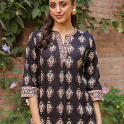 SAVI Women Floral Printed Ethnic Cotton Top-21