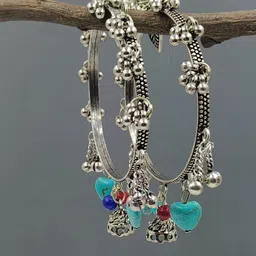 gurjari jewellers Women Pack Of 2 Silver Oxidised Jhumka And Beads Charm Bangles-39
