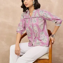 ANJIR Women Floral Printed Mandarin Collar Crepe Top-picture-18