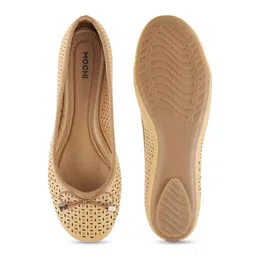 Mochi Embellished Block Pumps with Laser Cuts image 5