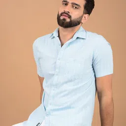 Crimsoune Club Men Classic Spread Collar Vertical Striped Cotton Slim Fit Casual Shirt-image-39