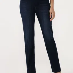 Kraus Jeans Women Straight Fit High-Rise Light Fade Jeans-picture-40