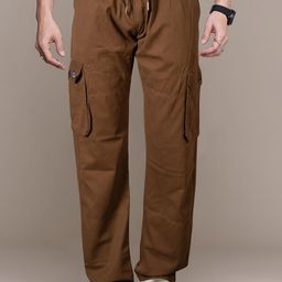 Jb Just BLACK Men Relaxed Fit Cotton Cargos Trousers-image-54