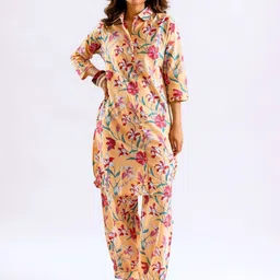 FEATHERS CLOSET Blossom Floral Printed Long Shirt & Patiala Cotton Co-Ord Set-image-12