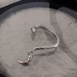 Krelin Stainless Steel Animal Shaped Ear Cuff-image-12