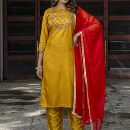 VredeVogel Women Floral Embroidered Regular Kurta with Trousers & With Dupatta-picture-40