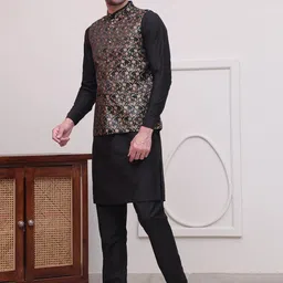 Jompers Mandarin Collar Straight Kurta With Trousers & Nehru Jacket-image-19