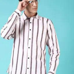 V-Mart Men Spread Collar Vertical Striped Cotton Casual Shirt-image-91