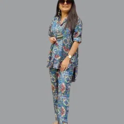 Tshirt Chinos Co-ords Set-image-23