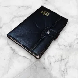 2025 Executive journal |Magnetic Flap Closure |Sunday Half Page| 21X15X3CM A5 Diary Ruled 365 Pages-16