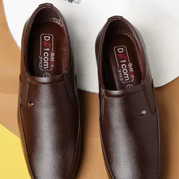 Lightweight | Comfortable | Trendy | Daily Wear | Synthetic Leather Outdoors For Men-33