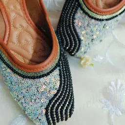 White embroidered mojari for women with beads embellishment Casuals For Women-image-95
