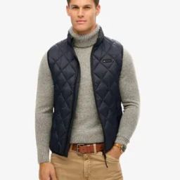 Men Diamond Quilted Fuji Lite Regular Fit Gilet-picture-10