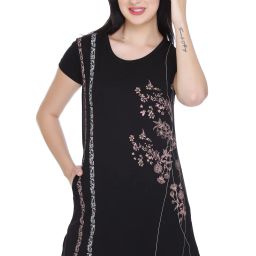 Women Printed Round Neck Cotton Blend Black T-Shirt-image-35