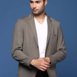 Men Solid Single Breasted Casual Blazer-image-54