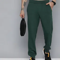 HERE&NOW Men Green Solid Knitted Joggers-image-92