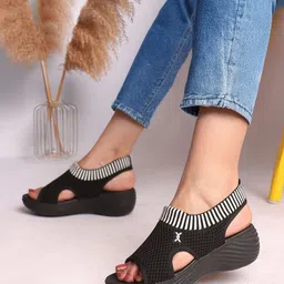 Carlton London sports Women Striped Open Toe Flats-image-29