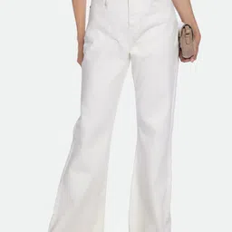 DL Woman Bootcut High-Rise Clean Look Stretchable Jeans-image-65