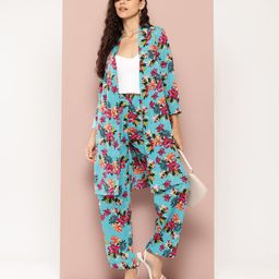 Qurvii Floral Printed Coat With Trousers-image-29