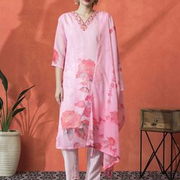 Sangria Pink Floral Printed Beads And Stones V-Neck Kurta With Trouser And Dupatta-image-13