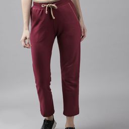 Cayman Women Red Solid Cotton Cropped Track Pants-image-51