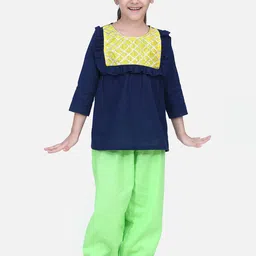 BownBee Girls Navy Blue & Green Yoke Design Kurta Set-picture-54
