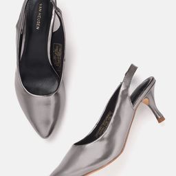 Van Heusen Woman Slim Heel Pumps-44