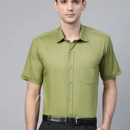 MANQ Men Olive Green Semi-Slim Fit Solid Formal Shirt-image-31