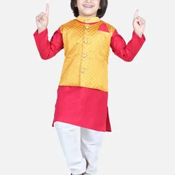 BownBee Boys Straight Pure Cotton Kurta With Pyjamas-image-72