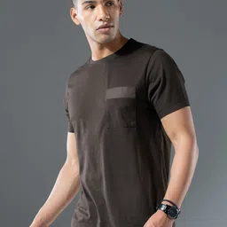 DAMENSCH Round Neck Breeze Elemental Pocket  T-Shirt-image-83