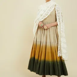 Soch White Embroidered Net Dupatta image 4
