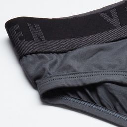Van Heusen Men Swift Dry 4 Way Stretch AIR Series Briefs 8905482134897 image 4