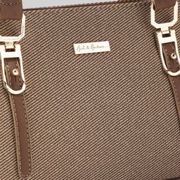 Mast & Harbour Textured Handheld Bag image 3