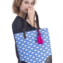 NEPRI Graphic Printed Shopper Tote Bag With Tasselled-20