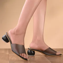 KARADDI Open Toe Block Heels-16
