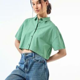 Bewakoof Green Plain Cotton Crop Shirt-image-43