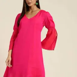 Qurvii Pink Relaxed Fit A Line Dress-picture-13