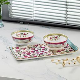 Trovea's Pom Passion 24K Gold Red Ceramic Bowls and Tray Set-14